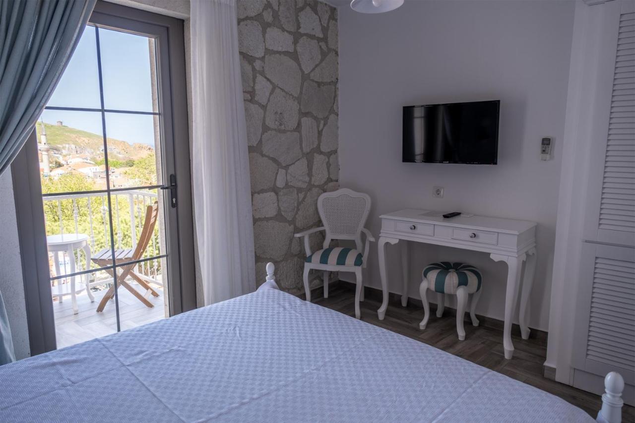 Tasada Bozcaada Hotel Екстериор снимка