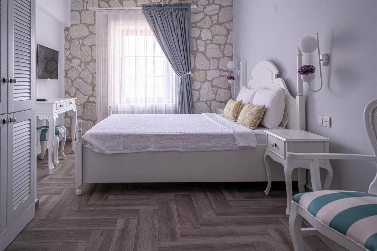Tasada Bozcaada Hotel Екстериор снимка